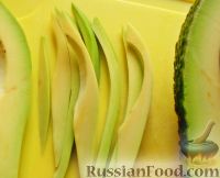 Фото приготовления рецепта: Роллы с мидиями и авокадо - шаг №7