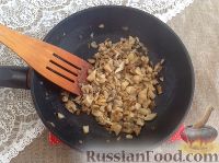 Фото приготовления рецепта: Котлеты по-киевски с вешенками и сыром - шаг №3