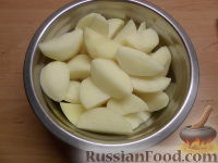Фото приготовления рецепта: Профитроли с мясом и грибами в сливочном соусе - шаг №12