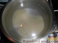 Фото приготовления рецепта: Сытный супчик с рисом и фрикадельками - шаг №2