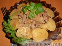 Фото приготовления рецепта: Картофель, тушенный с печенкой - шаг №17