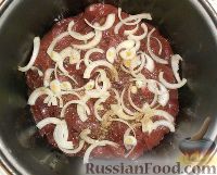 Фото приготовления рецепта: Картофель, тушенный с печенкой - шаг №12