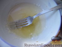 Фото приготовления рецепта: Конвертики из лаваша с варёными яйцами и зелёным луком - шаг №4
