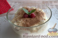 Фото к рецепту: Десерт "а-ля тирамису" с малиной