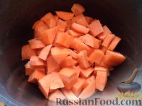 Фото приготовления рецепта: Запеканка из моркови с творогом - шаг №2