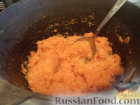 Фото приготовления рецепта: Запеканка из моркови с творогом - шаг №5