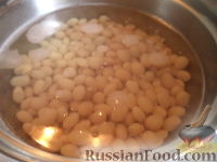 Фото приготовления рецепта: Украинский борщ со свиной ножкой и фасолью - шаг №1