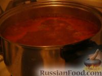 Фото приготовления рецепта: Щи из квашеной капусты с фрикадельками - шаг №9