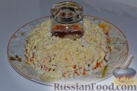Фото приготовления рецепта: Салат «Гранатовый браслет» с курицей и черносливом - шаг №10