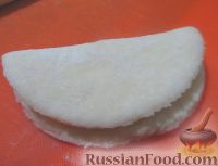 Фото приготовления рецепта: Песочно-творожное печенье с кокосовым ароматом - шаг №4