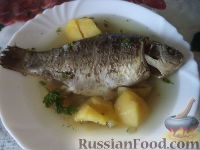 Фото к рецепту: Простой рыбный суп (рыбацкая уха)