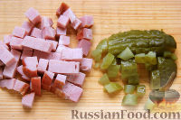Фото приготовления рецепта: Теплый салат с морской капустой и макаронами - шаг №2