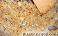 Фото приготовления рецепта: Овощной суп с грибами и черемшой - шаг №7