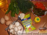 Фото приготовления рецепта: Салат с омлетом, грибами и фасолью - шаг №1