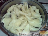 Фото приготовления рецепта: Вареники с капустой (картошкой) - шаг №3