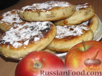 Фото к рецепту: Жареные пирожки с яблоками и корицей