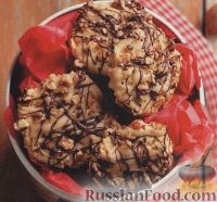 Фото к рецепту: Песочное печенье с орехами