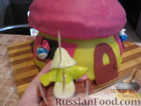 Фото приготовления рецепта: МК Торт "Домик Смурфиков" (пошагово) - шаг №25