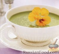 Фото к рецепту: Суп-пюре с зеленым горошком и мятой