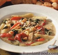 Фото к рецепту: Флорентийский суп с куриным мясом