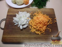 Фото приготовления рецепта: Картофельная запеканка с мясными шариками - шаг №2