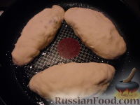 Фото приготовления рецепта: Пирожки с мясом (на кефире) - шаг №9