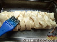 Фото приготовления рецепта: Пирог "Косичка" из творожного теста - шаг №10
