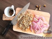 Фото приготовления рецепта: Салат из редиски - шаг №5