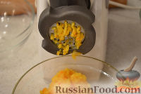Фото приготовления рецепта: Сок из апельсина - шаг №3