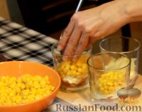 Фото приготовления рецепта: Баклажаны с фаршем и помидорами, запеченные в духовке - шаг №4