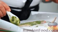 Фото приготовления рецепта: Рулеты из сибаса с сушеными помидорами - шаг №10