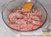 Фото приготовления рецепта: Домашняя колбаса с грибной начинкой - шаг №10