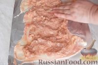 Фото приготовления рецепта: Домашняя колбаса с грибной начинкой - шаг №21