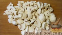 Фото приготовления рецепта: Суп из чечевицы с грибами - шаг №6
