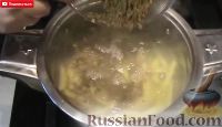 Фото приготовления рецепта: Суп из чечевицы с грибами - шаг №3