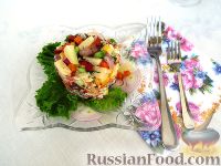 Фото приготовления рецепта: Праздничный салат с ананасом - шаг №9