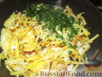 Фото приготовления рецепта: Фрико с картофелем и луком - шаг №5