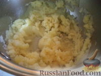 Фото приготовления рецепта: Суп-пюре картофельный с сухариками - шаг №8