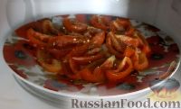 Фото приготовления рецепта: Вяленые помидоры (в микроволновой печи) - шаг №8