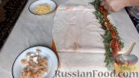 Фото приготовления рецепта: Рулет из лаваша с семгой и вялеными помидорами - шаг №3