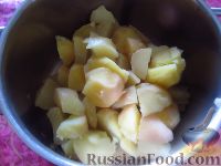 Фото приготовления рецепта: Картофельные котлеты с грибами - шаг №4