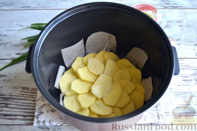 Ароматная картофельная запеканка в мультиварке – пошаговый рецепт приготовления с фото