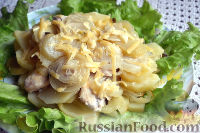 Фото к рецепту: Картофельная запеканка с курицей (в мультиварке)