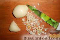 Фото приготовления рецепта: Трубочки из лаваша с варёными яйцами, сыром и зелёным луком (в духовке) - шаг №10