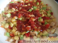 Фото приготовления рецепта: Курица в овощном рагу - шаг №11
