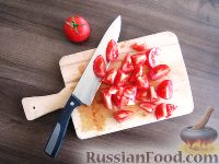 Фото приготовления рецепта: Закуска из баклажанов с томатным соусом - шаг №3