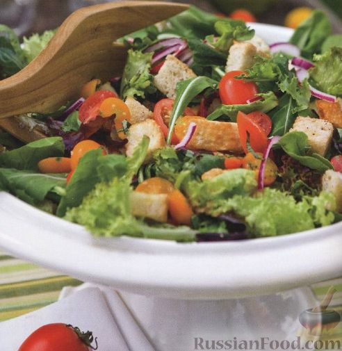 Рецепт Летний овощной салат с крутонами