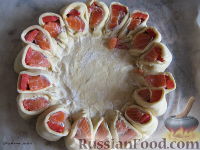 Фото приготовления рецепта: Тыквенно-апельсиновые кексы "Привидения" - шаг №14