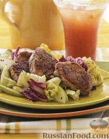 Фото к рецепту: Летний салат со свиным филе