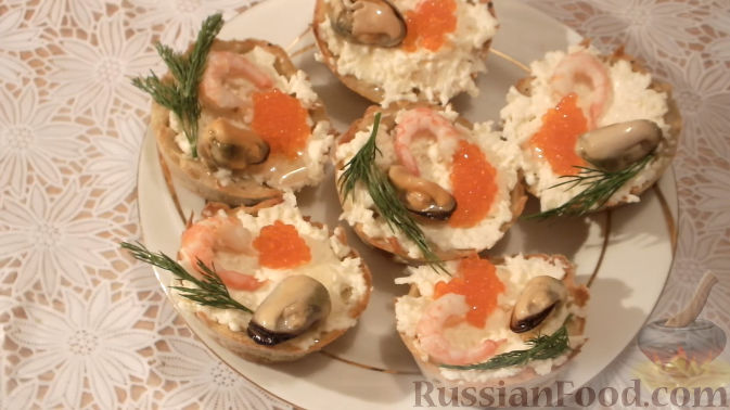 Тарталетки с креветками и сливочным сыром — рецепт с фото